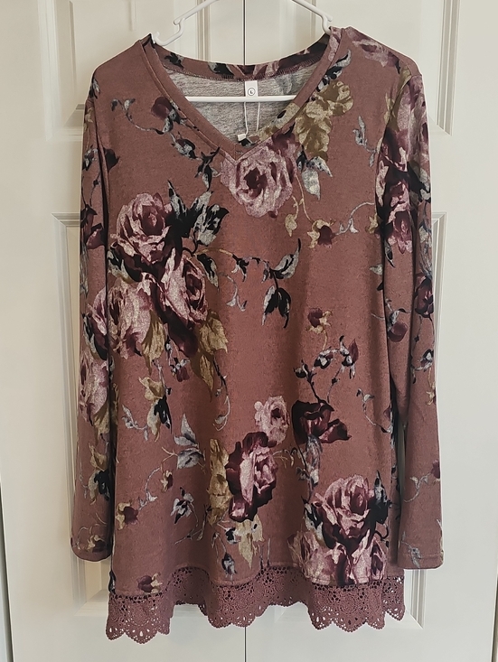 Netsmile Tops - Floral V-Neck Long Sleeve Top in Mauve by